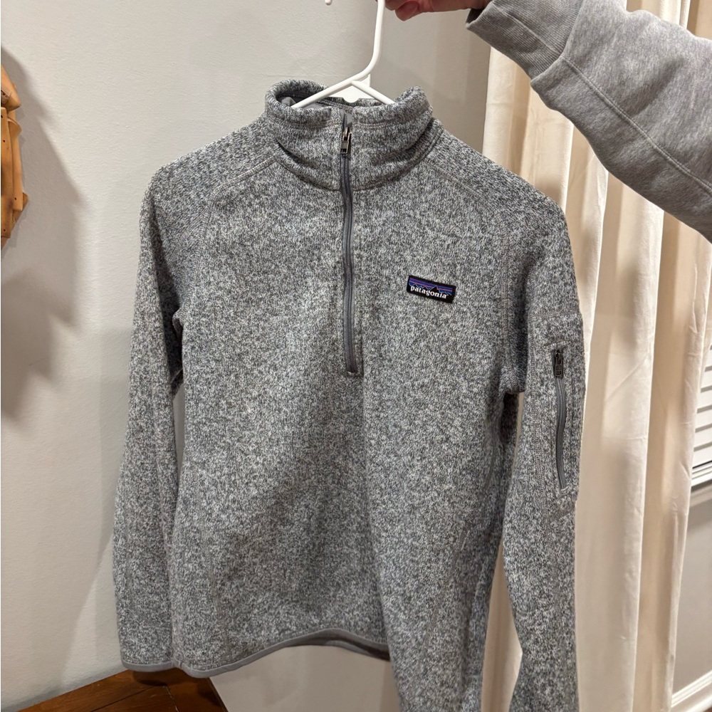 Patagonia Men's Zip-Up Sweater in Heather Gray